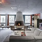 Totem, Friendly & Flaine
