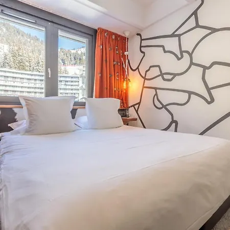 Totem, Friendly & 3*